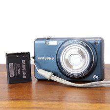 Samsung ST65 14.2MP Digital Camera Blue 5x Zoom Tested No Charger READ