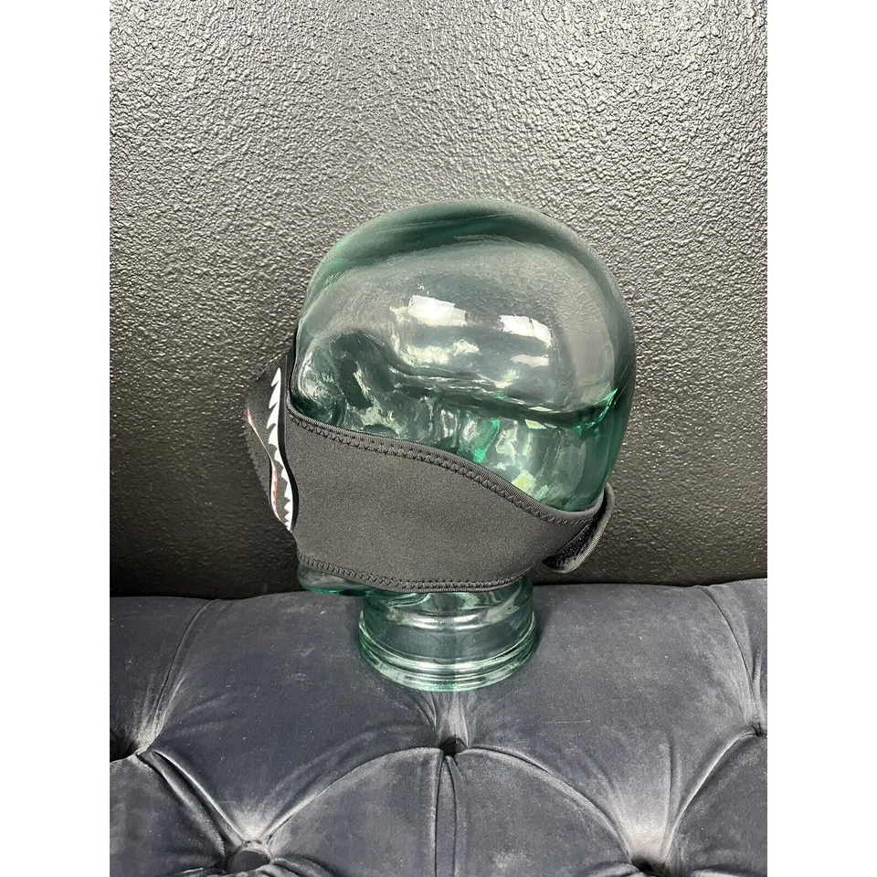 A Bathing Ape BAPE Black Camo Face Mask Half Camo Half Black New In Package - Image 3 of 4