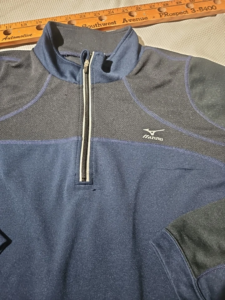 Camisa Mizuno Para Hombres Mediana Azul Negra Respiración Térmica 1/4 Cremallera Pullover Exterior Foto 2 de 4