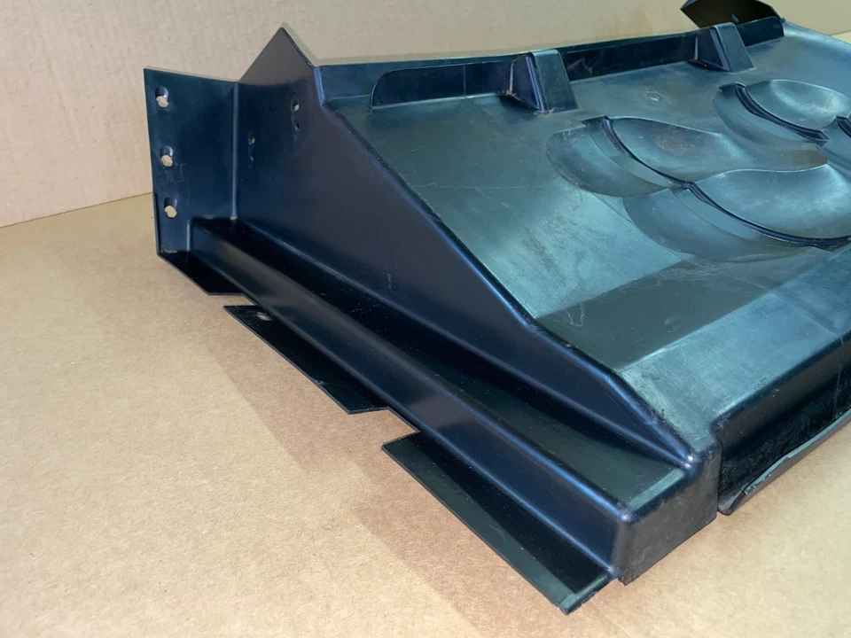 Corvette C5 Radiator Front Shroud Air Dam Baffle GM 05 06 07 08 09 11 11 12 13 - Image 3 of 4