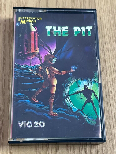 VIC 20 Interceptor Micro's The Pit Cassette - Working -👽👾Retro Gift Idea👾👽 - Afbeelding 2 van 12
