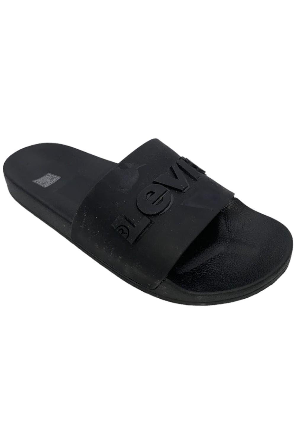 Женские босоножки Levis 3D Slide черного цвета 4090₽