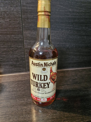 Wild Turkey  Kentucky Straight Bourbon Whiskey