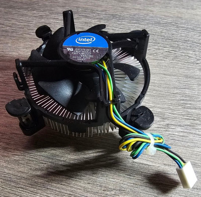 CPU Kühler Lüfter ORIG. intel Nidec E97379-001 F90T12MS1Z7-64AC1B2  DC12V  0.20A
