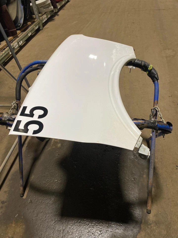 Guardabarros derecho GMC VAN SAVANA 2500 03-24 Foto 3 de 3