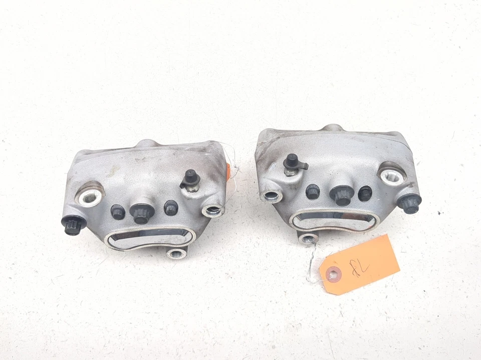 98-06 Harley Ultra Classic Electra Glide FLHTCUSE Front Brake Calipers Set - Image 2 of 4