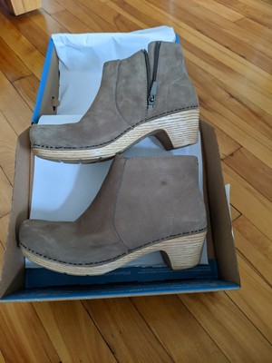 dansko maria taupe