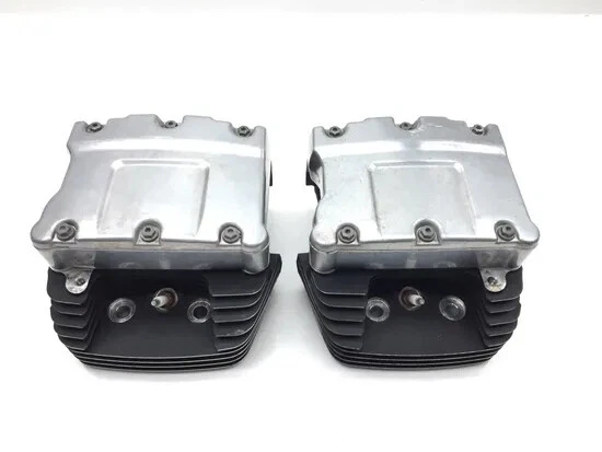 Juego de culata delantera trasera Harley-Davidson Electra Glide 2004 FLHT 2799A x Foto 4 de 4