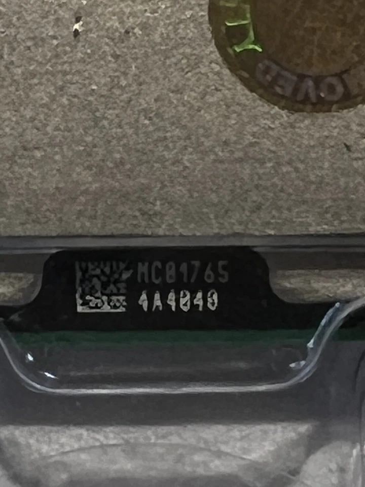 INTEL SLGTK Pentium Dual Core E5400 2.7GHz Socket 775 Processor CPU 2.7/800/2048 - Image 3 of 4