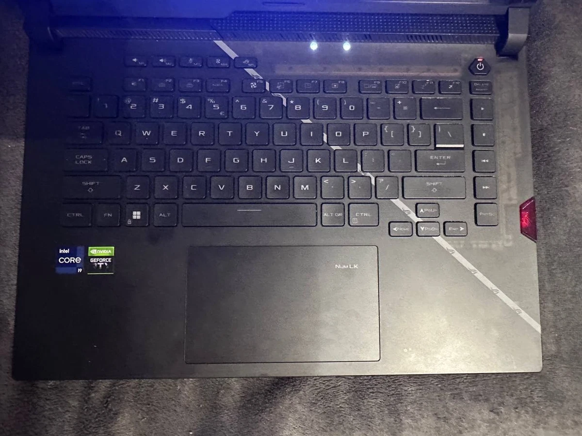 ASUS ROG Strix SCAR 15 G533ZS (i9-12900H / 32GB / 2TB SSD/RTX 3080/240Hz/Win11)