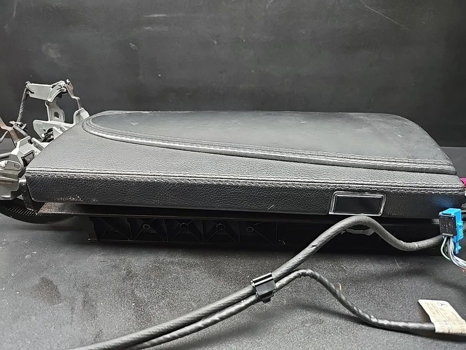 07-09 MERCEDES-BENZ C216 CL550 CONSOLA CENTRAL REPOSABRAZOS Y ARNÉS NEGRO Foto 2 de 4