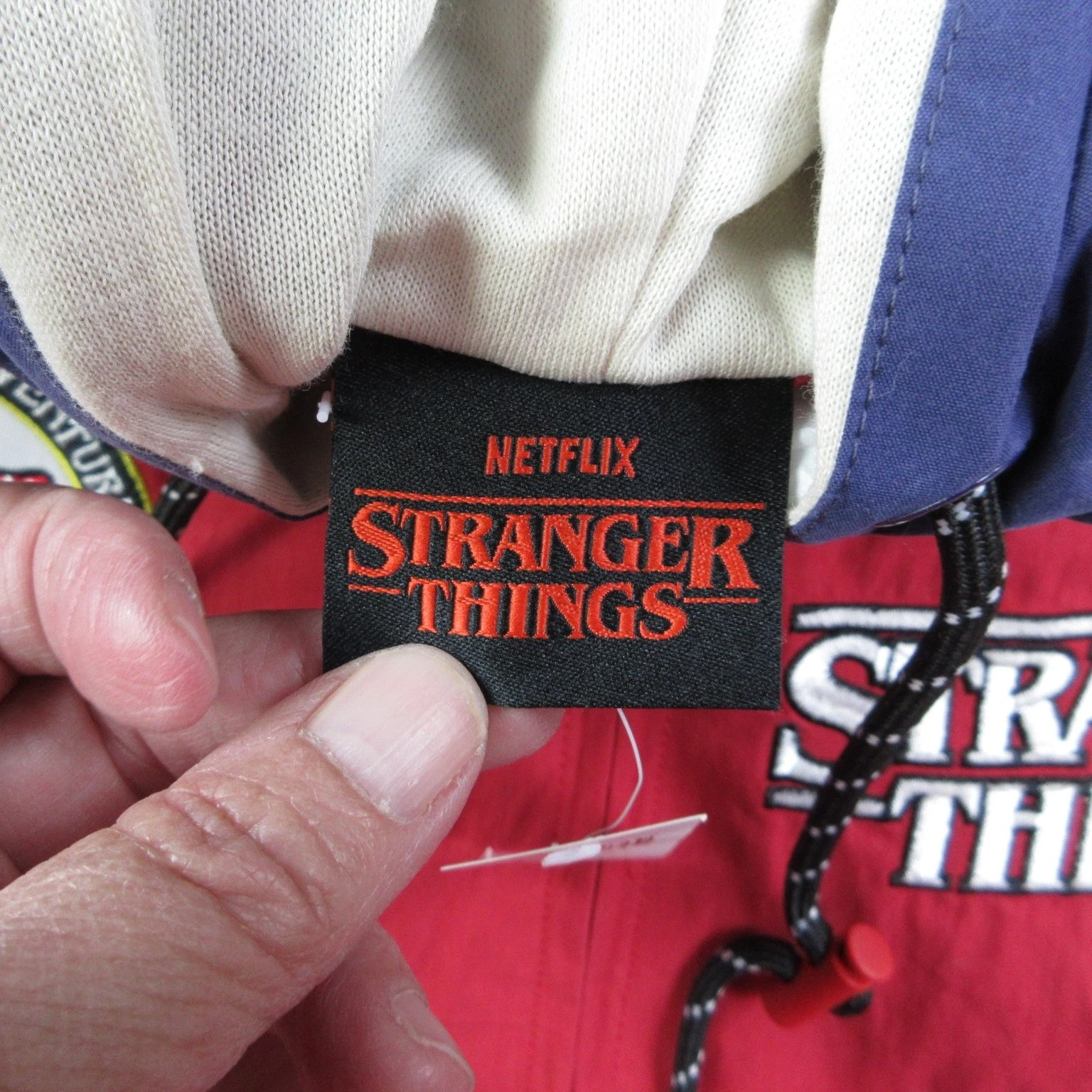 Stranger Things Jacket Mens S Red BoxLunch Windbreaker Hooded Lined Zip NWT image 11