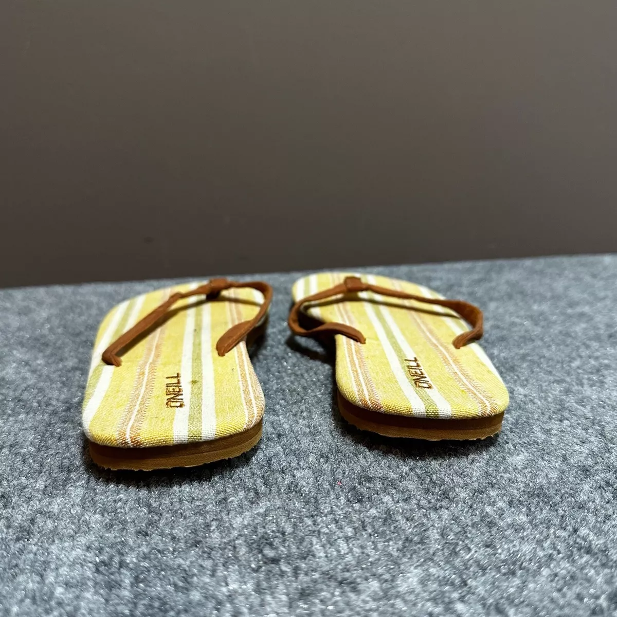 O Neill Sandals Womens 8 Yellow Brown Flip Flop Slide Thong eBay