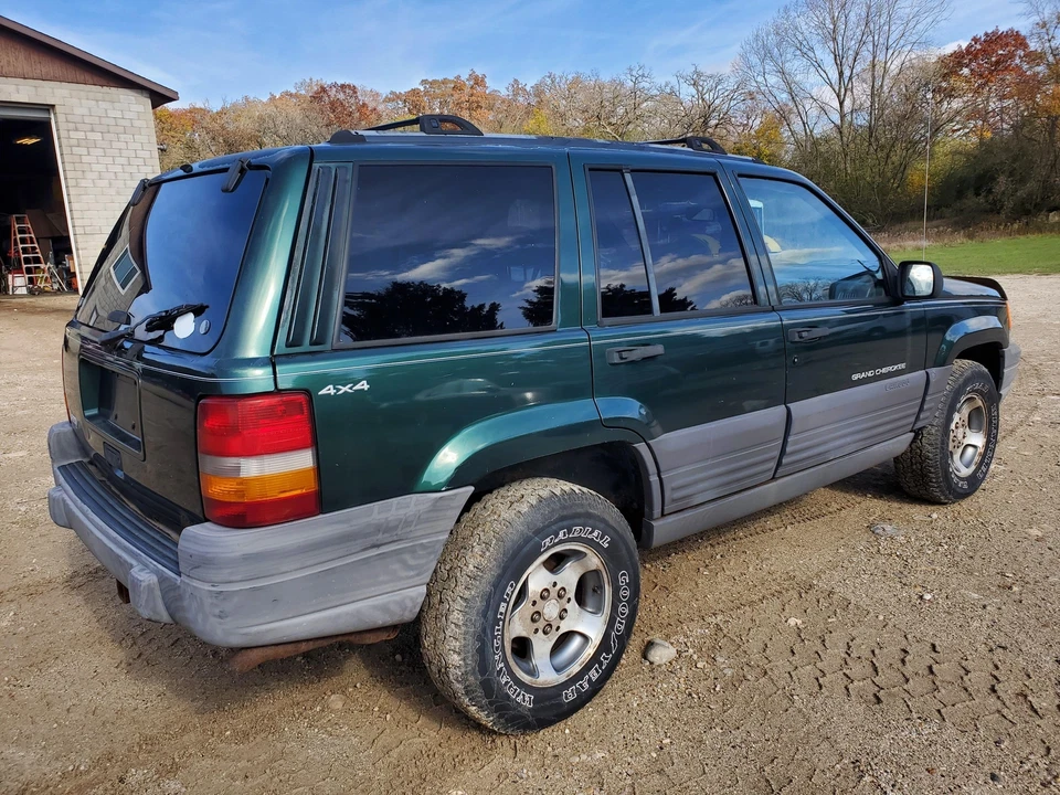 Puerta trasera derecha cristal/ventana (tinte privacidad AS3) 1995-1998 Jeep Grand Cherokee Foto 2 de 4