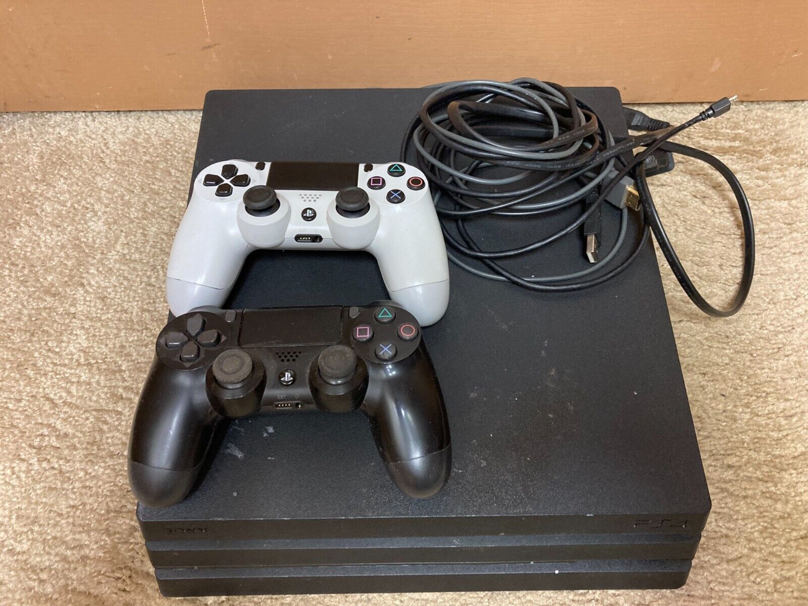 Pre-owned PS4 Fat Console, 2 Tb