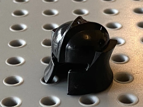 Lego schwarze Minifiguren Kopfbedeckung Helm Schloss 48493 / Set 70728 8874 8781 8780 70404