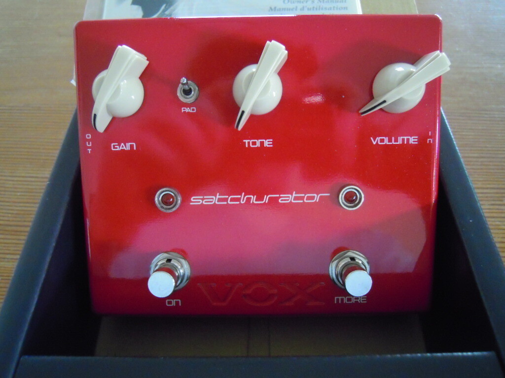 クリスマスローズ VOX satchurator JS-DS mod ジョー・サトリアーニ