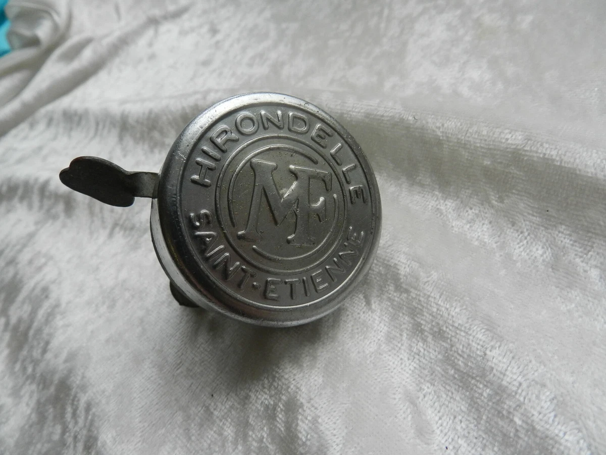 Sonnette De Vélo Rétro Classique Sur Différents Modèles De Vélo, Y Compris Les Vélos électriques (noir