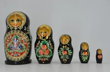 Vintage Matryoshka Russian Nesting 5 Dolls Traditional Wooden 6 1/2" Tall Black