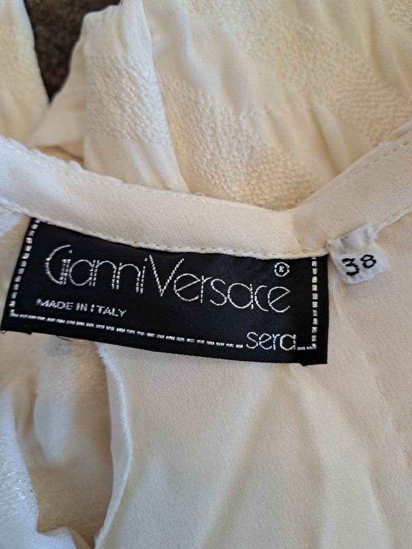 USED VINTAGE GIANNI VERSACE IVORY DRESS, SIZE 38 GOOD thumbnail 3