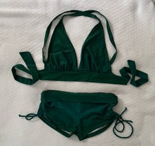 Women  s Size Medium Green Bikini Swimsuit
