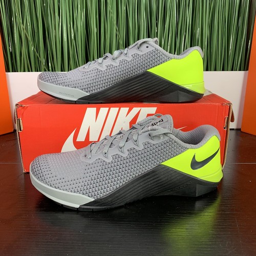 mens 9.5 womens size