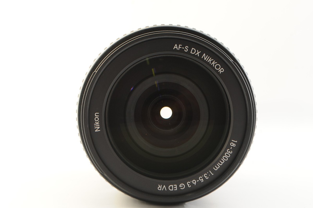Mint] Nikon AF-S DX nikkor 18-300mm F/3.5-6.3 G ED VR Zoom