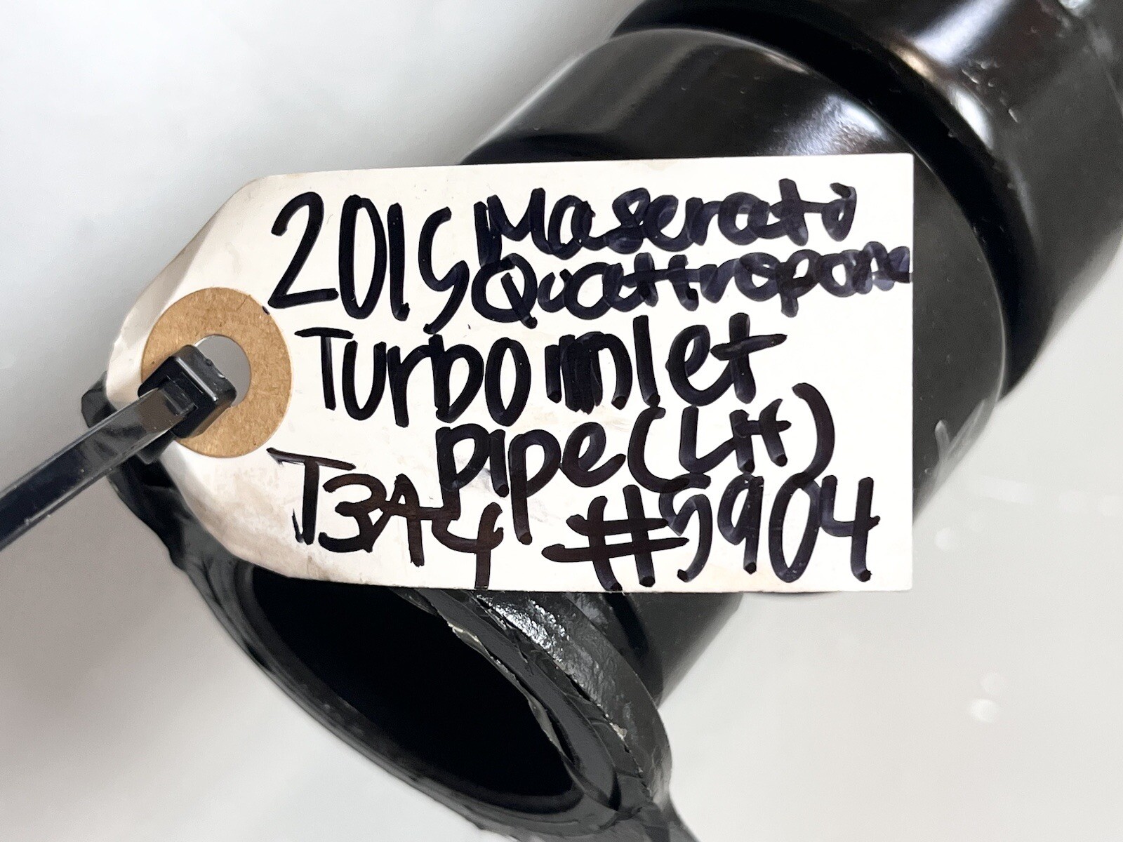 ⭐️2014-2020 MASERATI QUATTROPORTE LEFT DRIVER TURBO AIR INTAKE HOSE PIPE TUBE OE