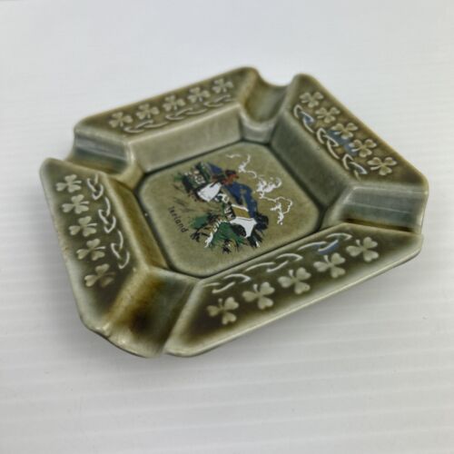 Wade Shamrock Irish Porcelain Ashtray Pottery Ireland Landscape Souvenir - Picture 5 of 13