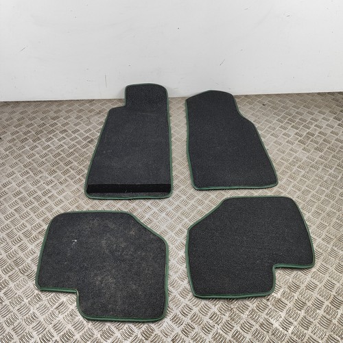 Juego de alfombrillas Aston Martin DB7 cupé 83-122771-AAW 1995 RHD 26538442 - Imagen 2 de 8