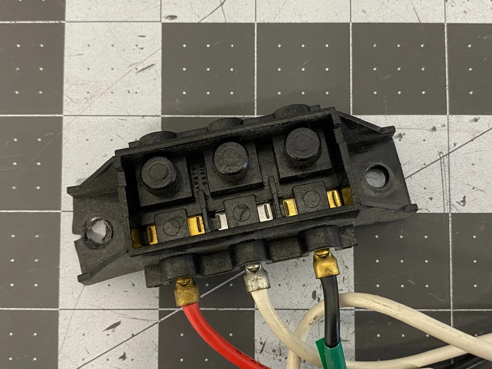 Frigidaire Laundry Center Terminal Block P# 134037400 134101400 - Image 3 of 4