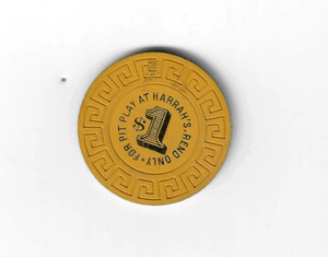 Vintage-Harrah-039-s-Reno-For-Pit-Play-1-Casino-Gaming-Chip