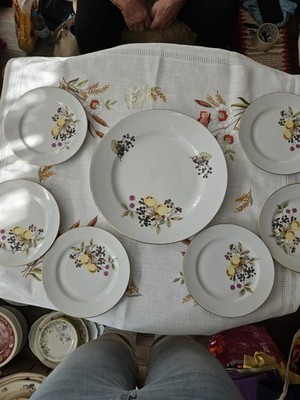 Graf von Henneberg Tortenservice 7tlg Herbstfrüchte Goldrand Porzellan Vintage