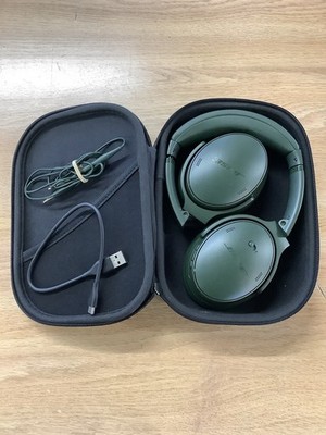 Bose QuietComfort Wireless Bluetooth Over-Ear Headphones - Green (884367-0300)