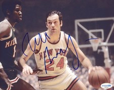 Bill Bradley AUTOGRAPH Signed New York Knicks Autographed 8x10 Photo D ACOA Bill Bradley AUTOGRAPH Signed New York Knicks Autographed 8x10 Photo D ACOA