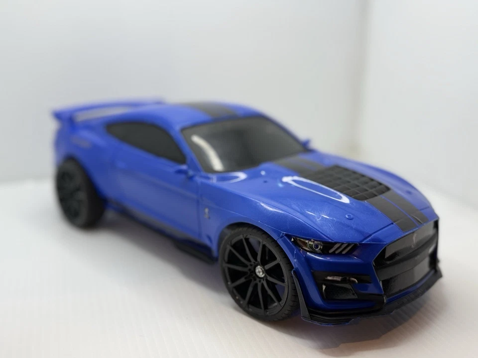 Nuevo Coche Deportivo Ford Mustang Batería USB Brillante (1:12), 61222WL-9B Azul Solo Coche Foto 3 de 4