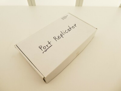 MaxDATA Port Replicator PR2 / 260633 / neuwertig (22-3-18-23)