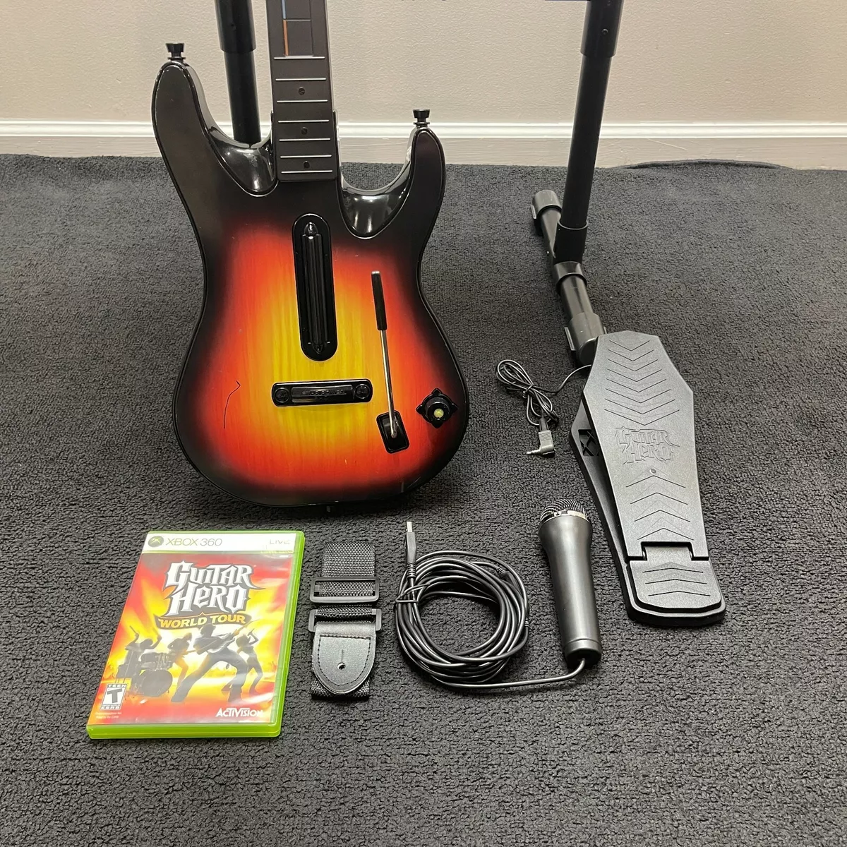 XBox 360 GUITAR HERO WORLD TOUR Guitar Kit Bundle Set w/game disc microsoft