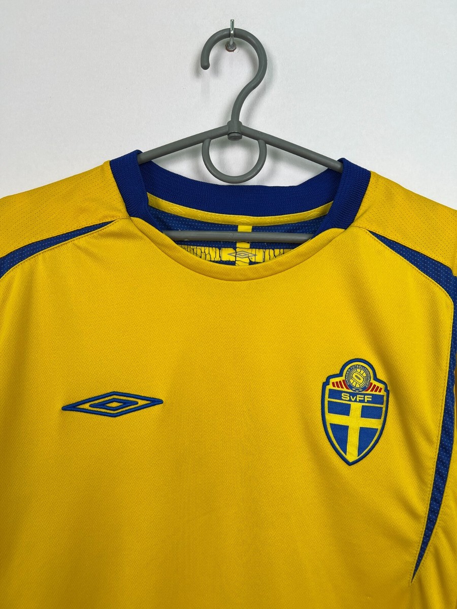 ウェア 00s umbro Sweden national team uniform SWEDEN NATIONAL TEAM 2005 2006 2007 HOME FOOTBALL SHIRT