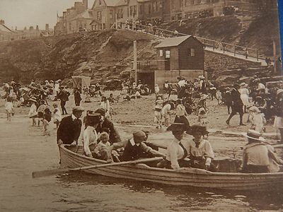 WHITLEY BAY BOOTE MEER alte Postkarte authentischer Artikel keine Kopie/Reproduktion 