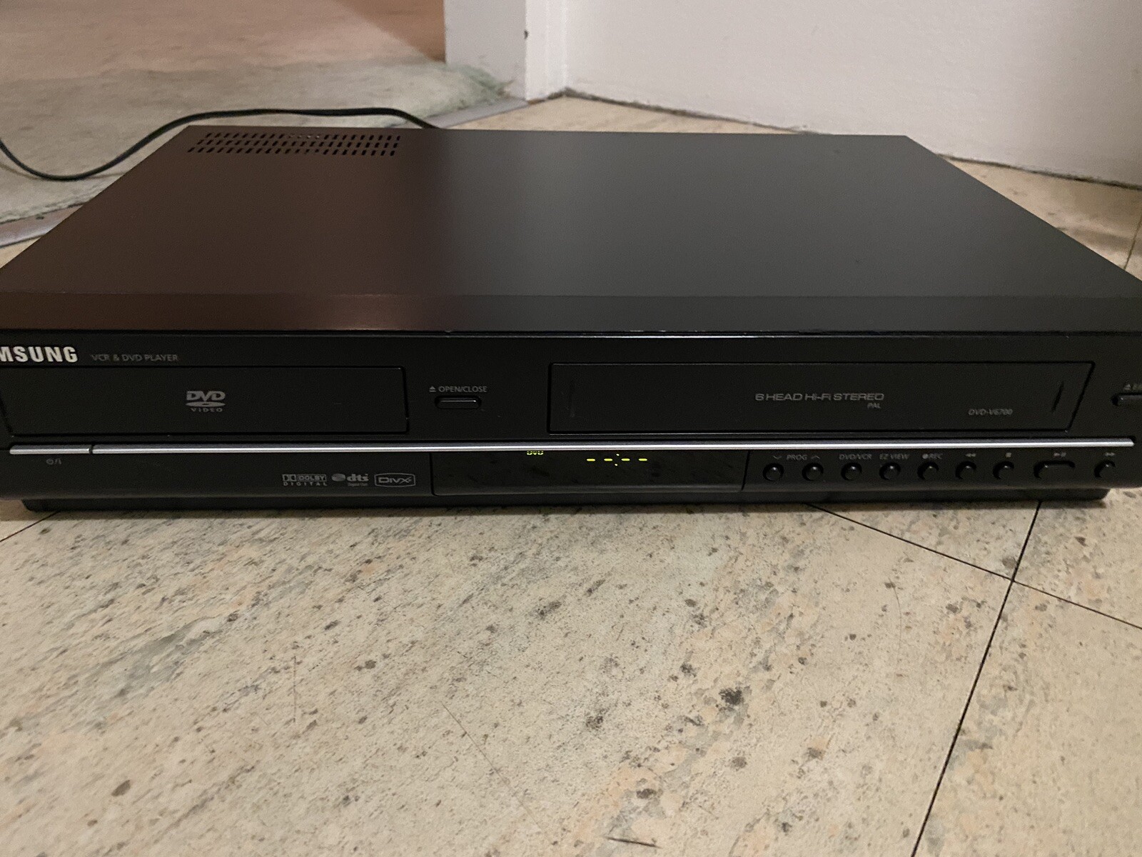 Samsung DVDV6700 DVD/VHS VCR Combo Player eBay