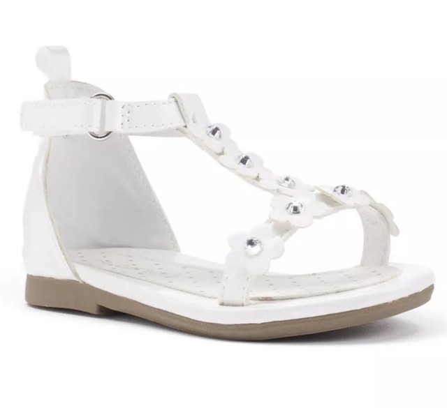 TEVA WHITE SANDALS SIZE 6 | White sandals, Teva, Mimi boutique