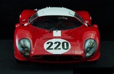 Ferrari Race Car1:18Le Mans24Racing Vintage Built Metal Body Model12Carousel Red
