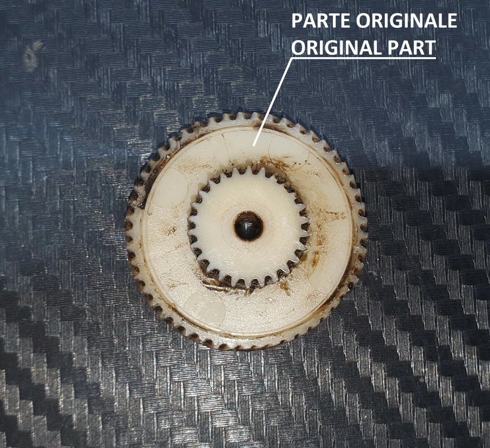 Ingranaggio nylon per motoriduttore stufa a pellet Cola 1.3 rpm Art. 428002013 - Immagine 3 di 4