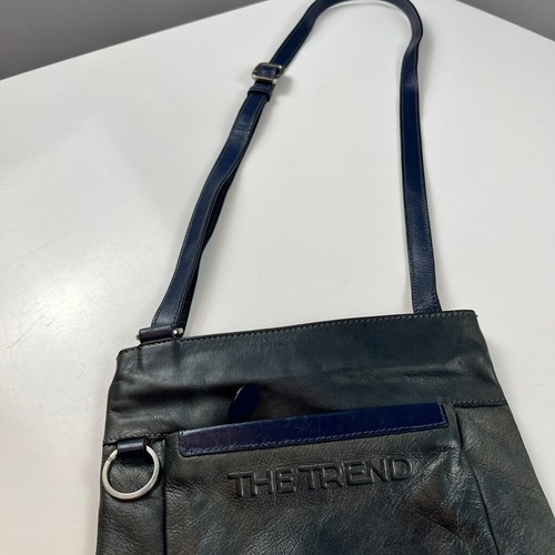 The Trend Leather Crossbody Bag Blue - Picture 9 of 9