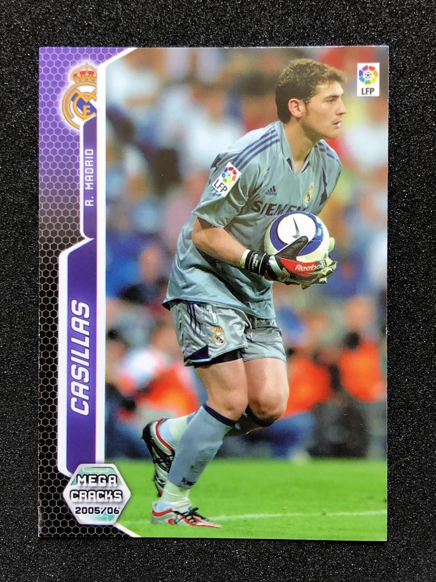 Buy Cards Courtois Élite Real Madrid Panini Megacracks 2023 24