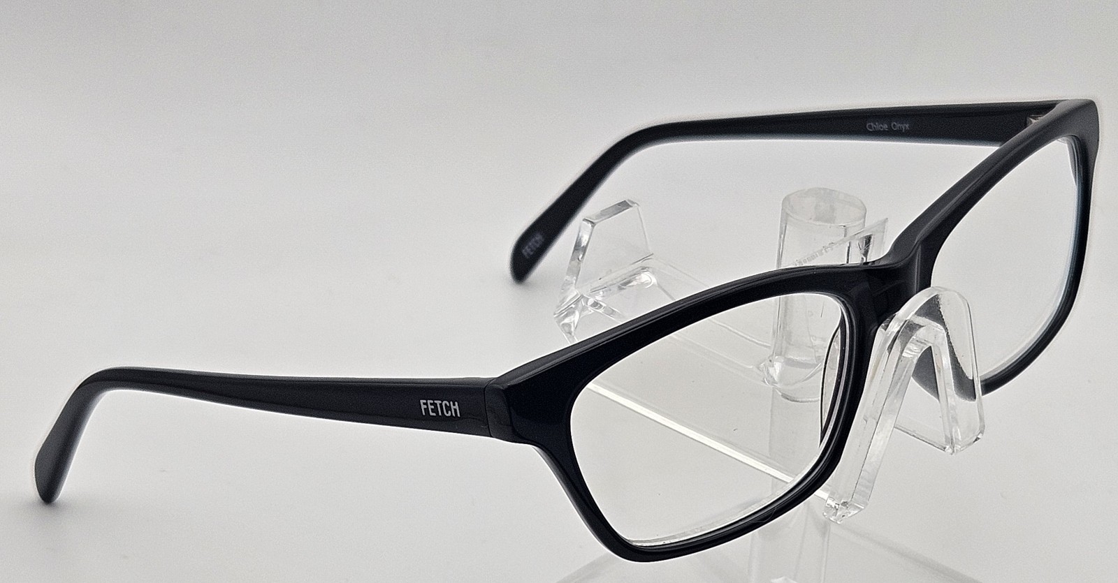 Monturas rectangulares negras de diseño Fetch Chloe Onyx E1