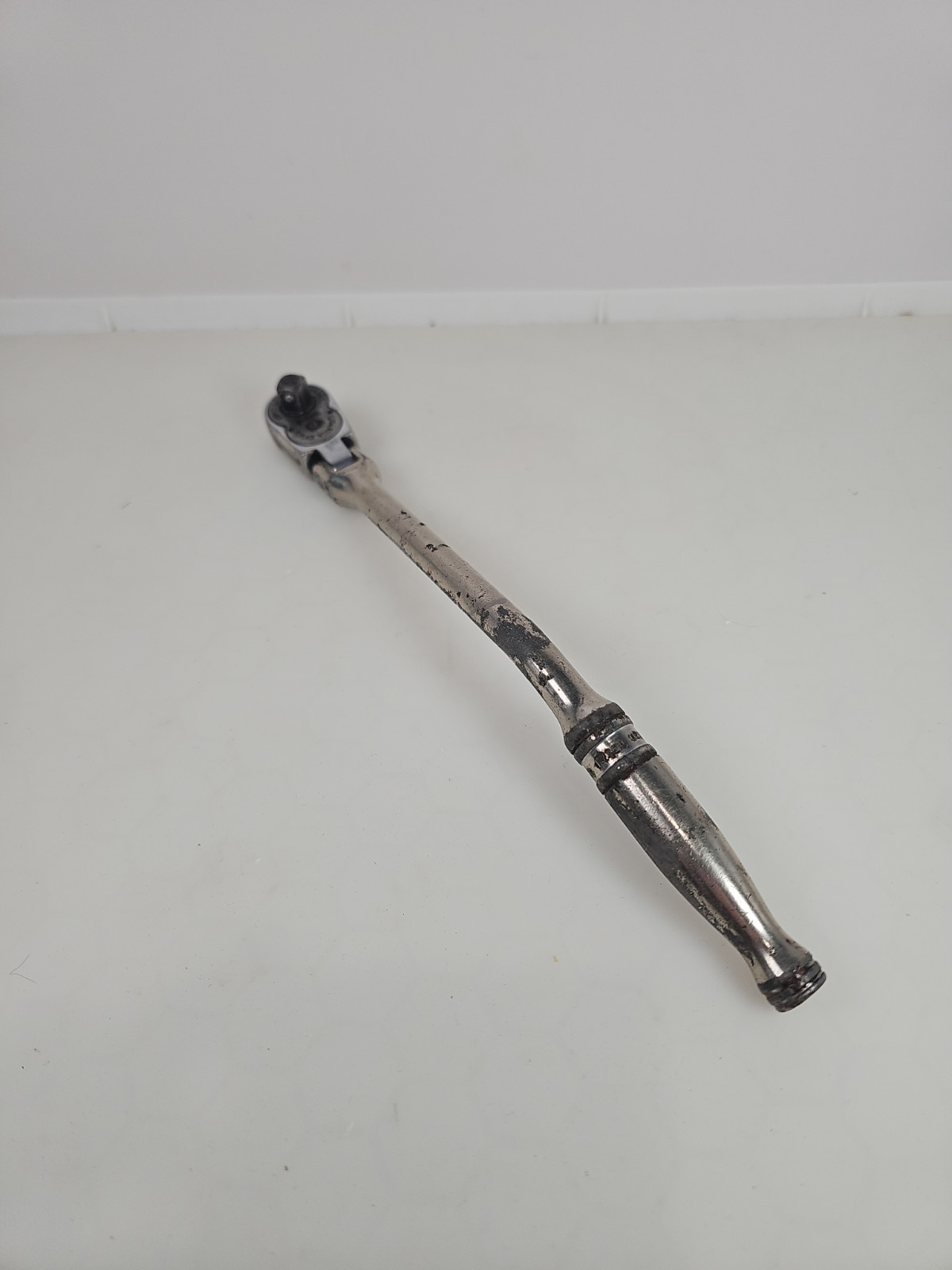 Snap-On Tools 3/8" Drive Standard Handle Bent Flex-Head Ratchet F732A USA