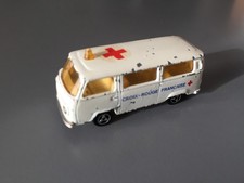 Majorette VW Combi Croix Rouge Française - N°244 - 1/60 - Made in France