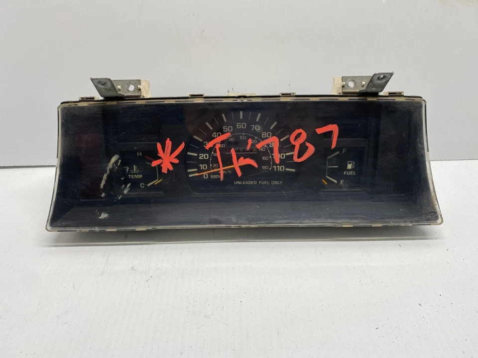 Toyota Pickup 1985-1986 2,4 L cuadro de instrumentos velocímetro MPH OEM, 257-58322 Foto 4 de 4
